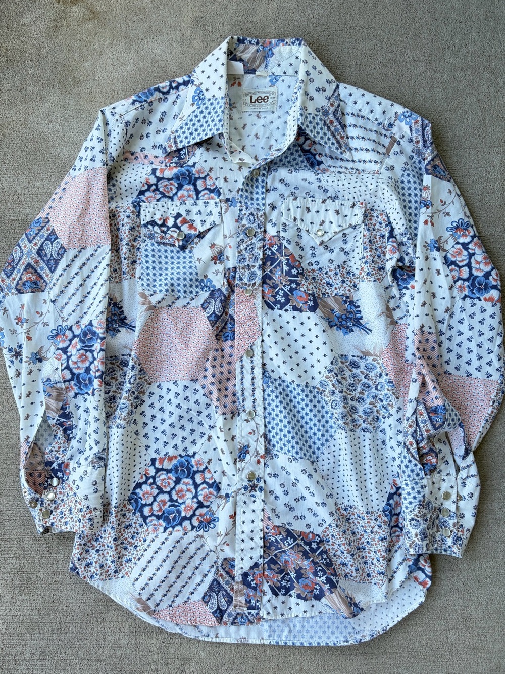Vintage 70s Lee western shirt blue white peach long sleeve button down top